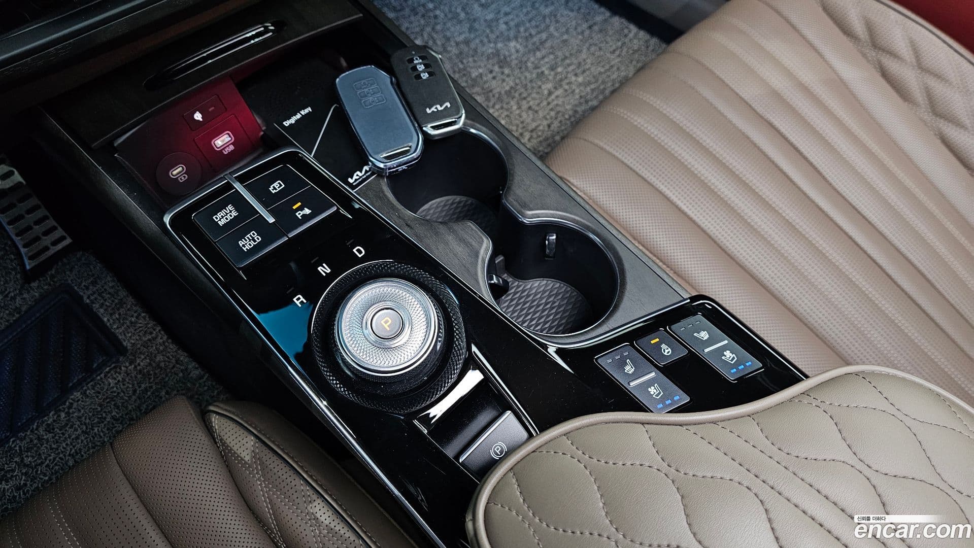 Main__Slider__Photo:K8 Kia 2022.9-8