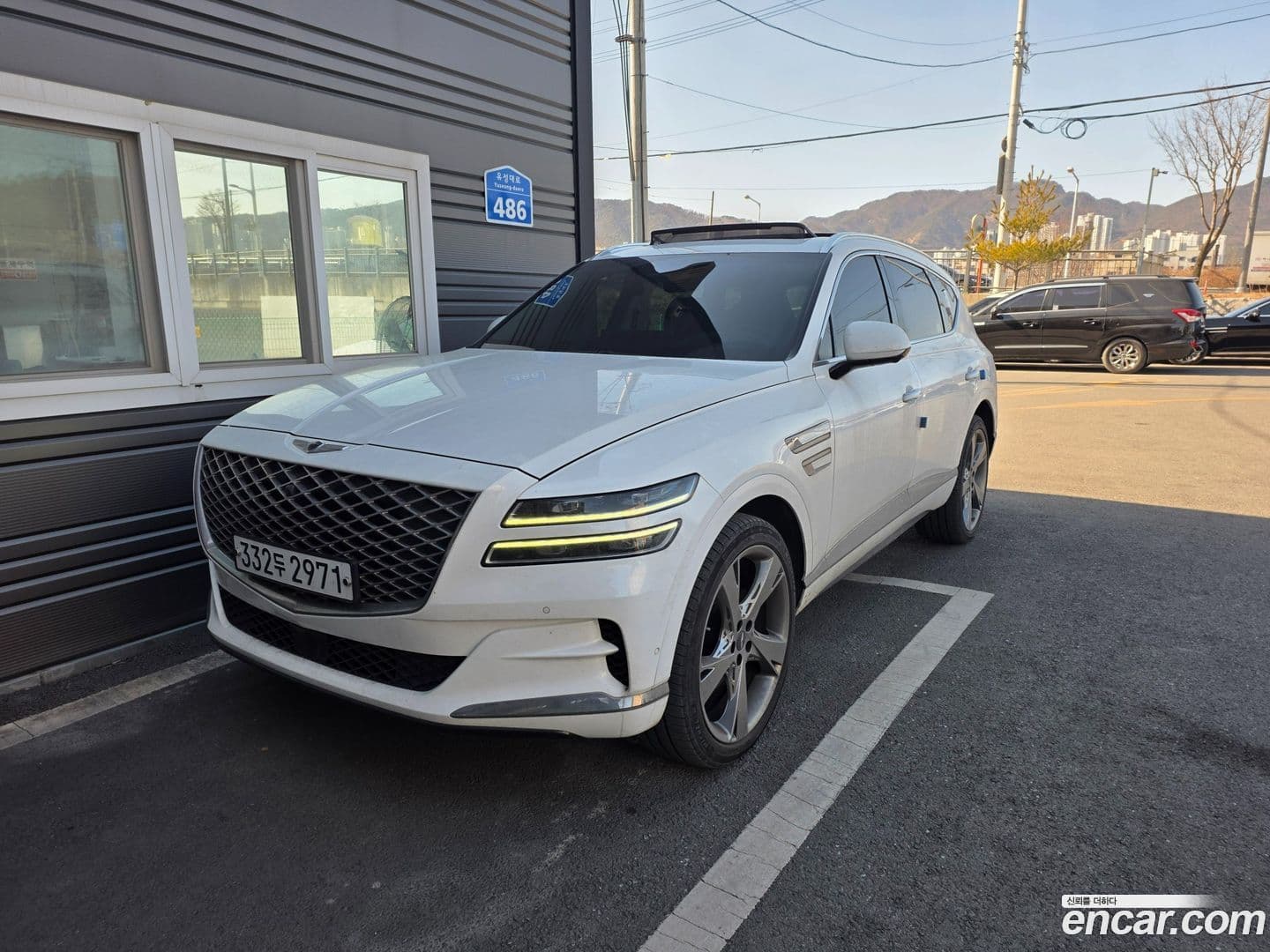 Main__Slider__Photo:GV80 Genesis 2020.0-0