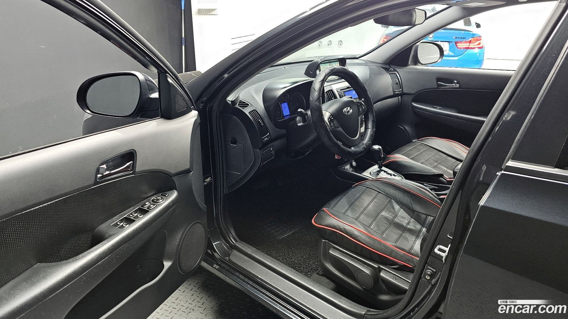 Main__Slider__Photo:i30 Hyundai 2009.4-9