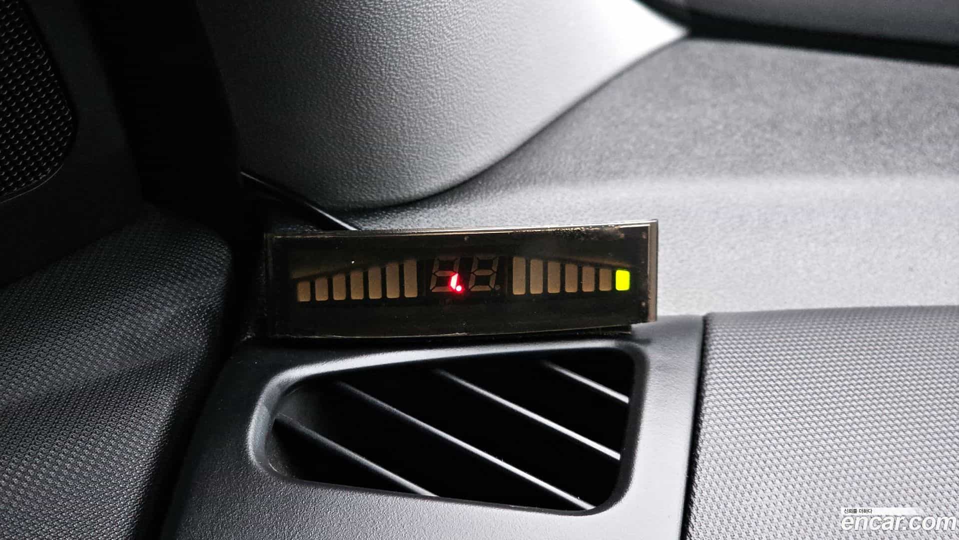 i30 Hyundai 2009.4-OPTION-023