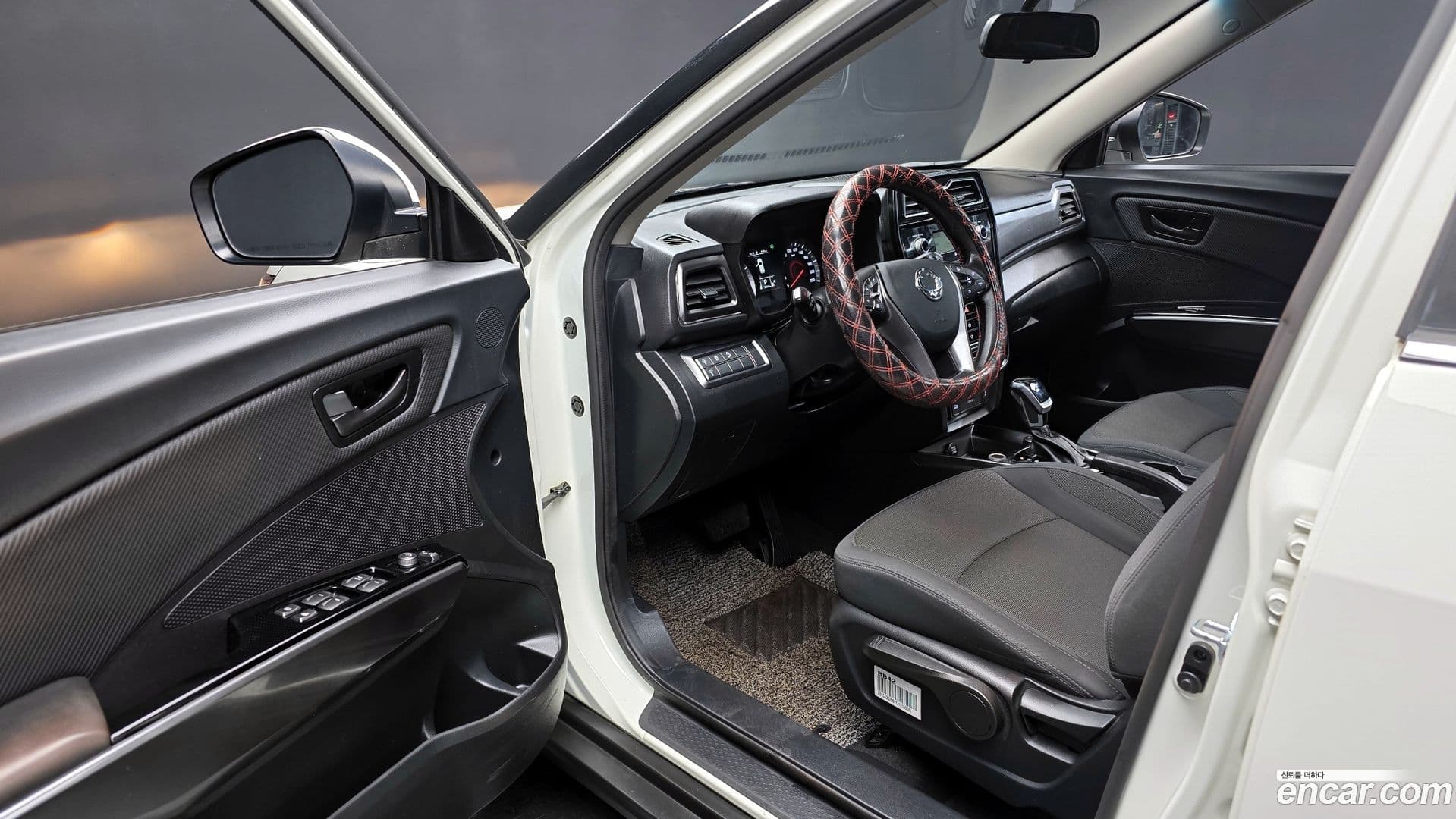 Main__Slider__Photo:TIBOLI KG_Mobility_Ssangyong 2020.0-10