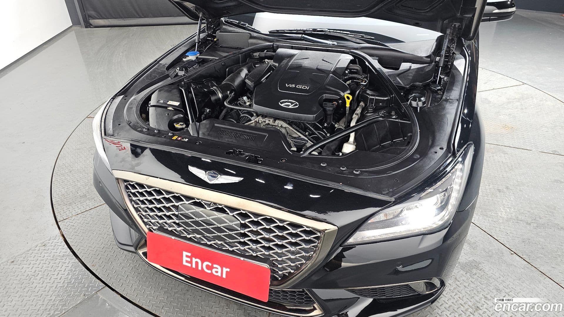 Main__Slider__Photo:Genesis Hyundai 2015.11-5