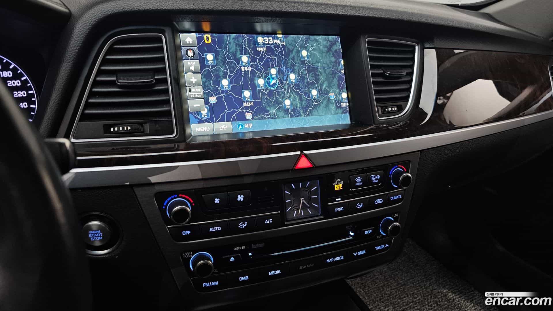 Genesis Hyundai 2015.11-OPTION-020