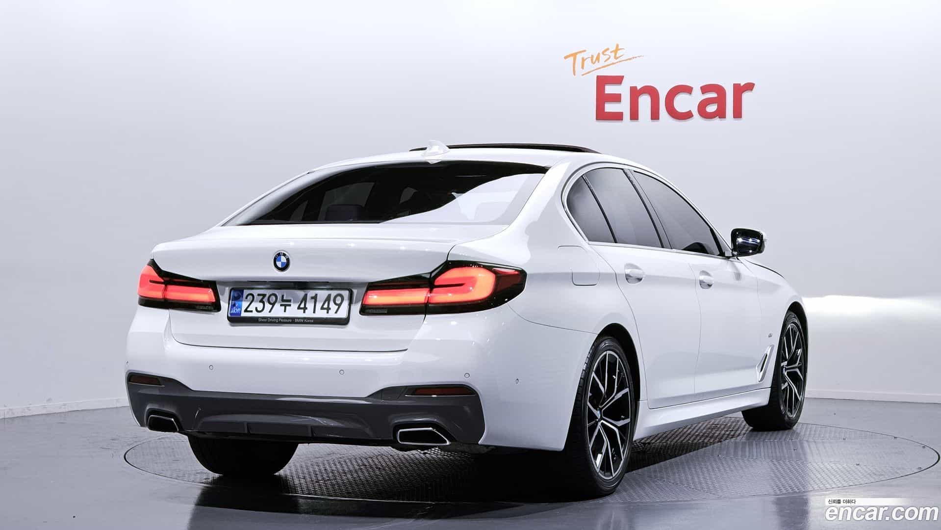 5-Series BMW 2022.9-OUTER-002