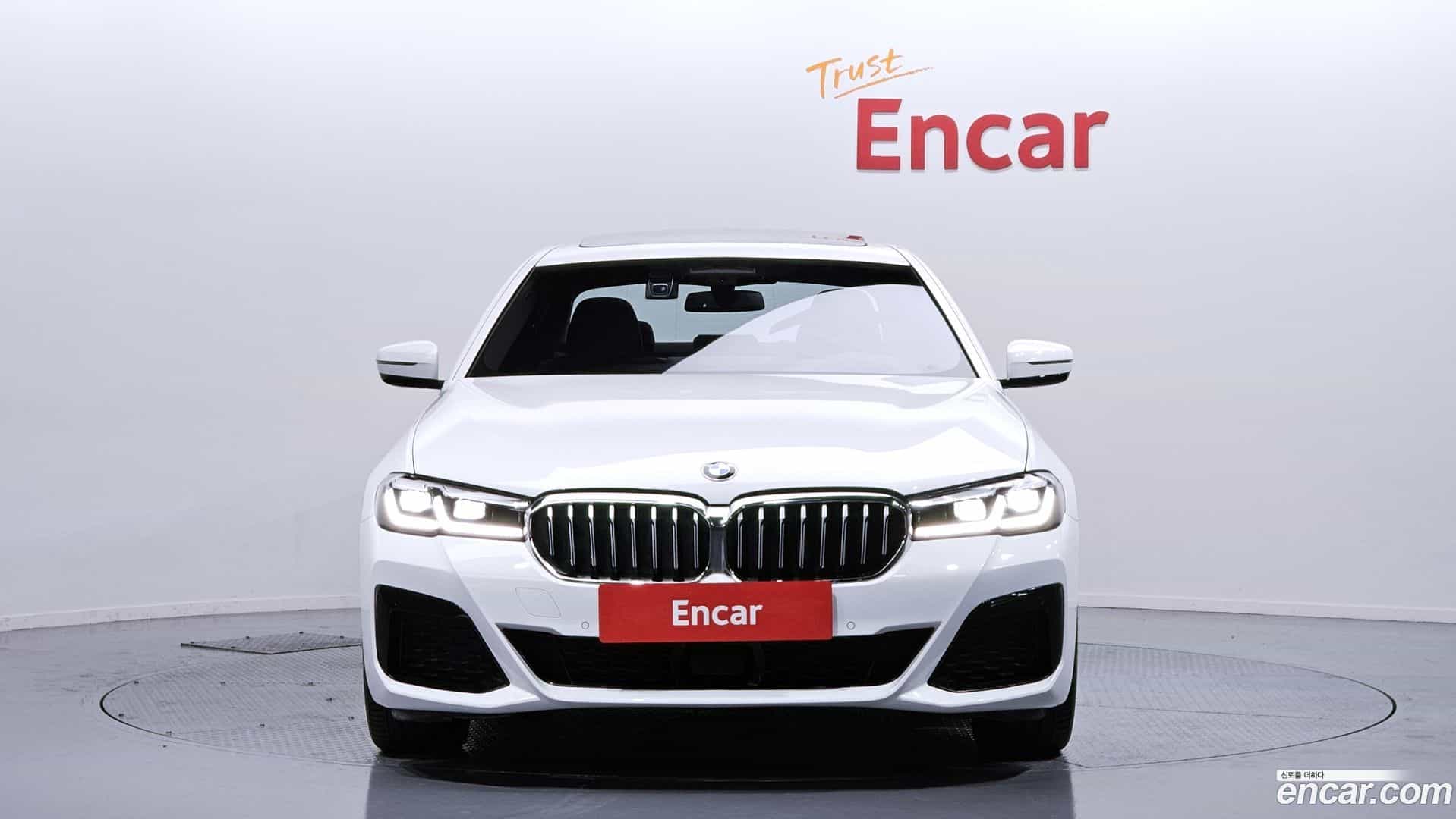 5-Series BMW 2022.9-OUTER-003