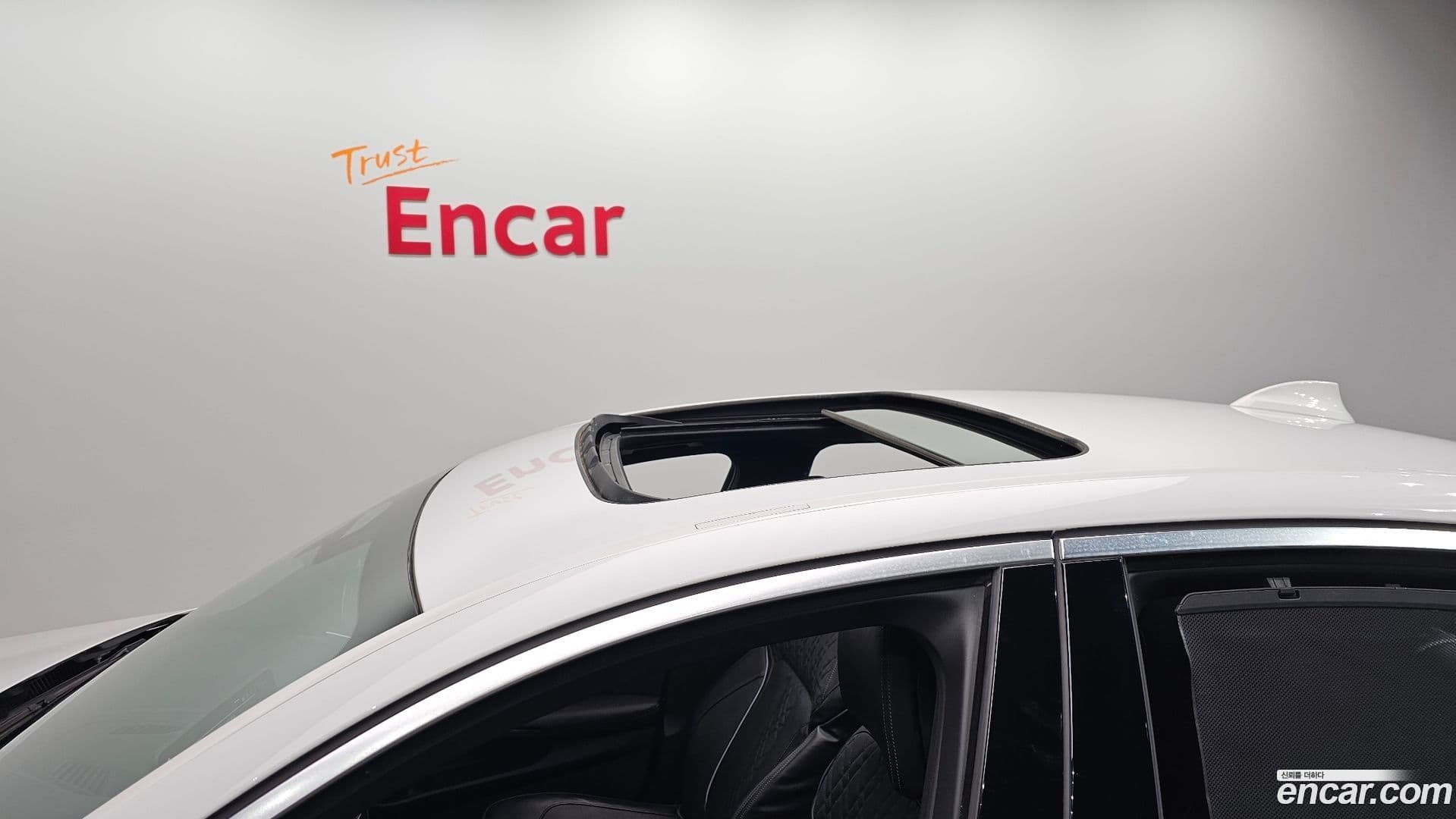 Main__Slider__Photo:5-Series BMW 2022.9-19