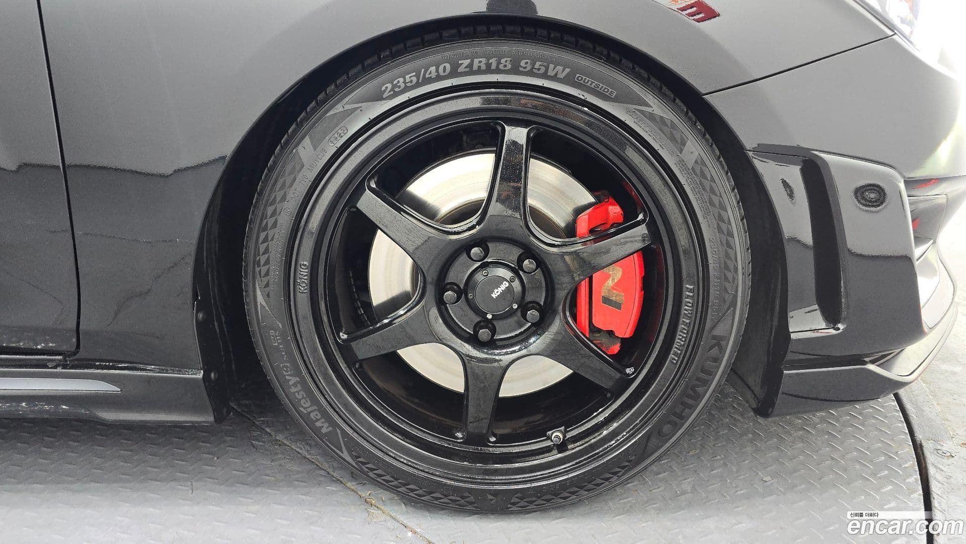 Main__Slider__Photo:Veloster Hyundai 2021.5-4