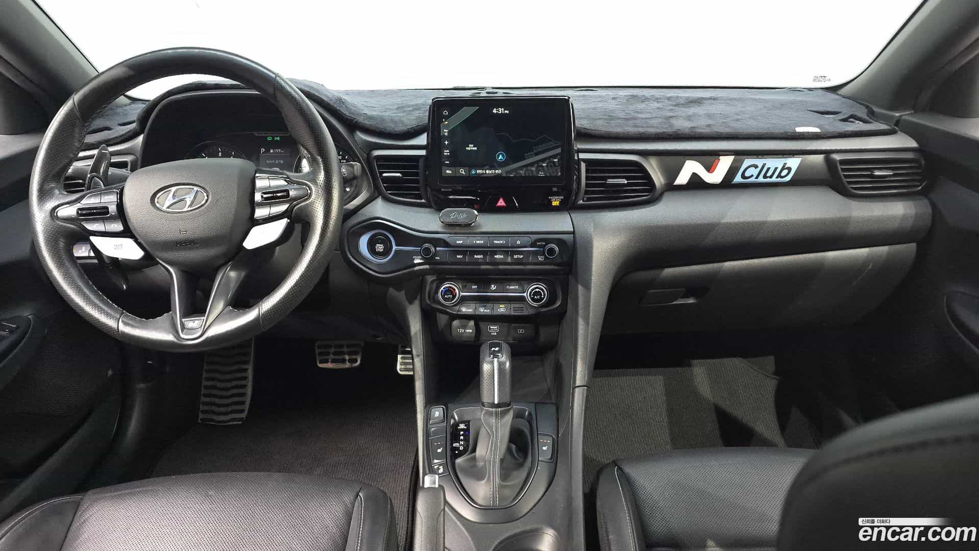 Veloster Hyundai 2021.5-INNER-007