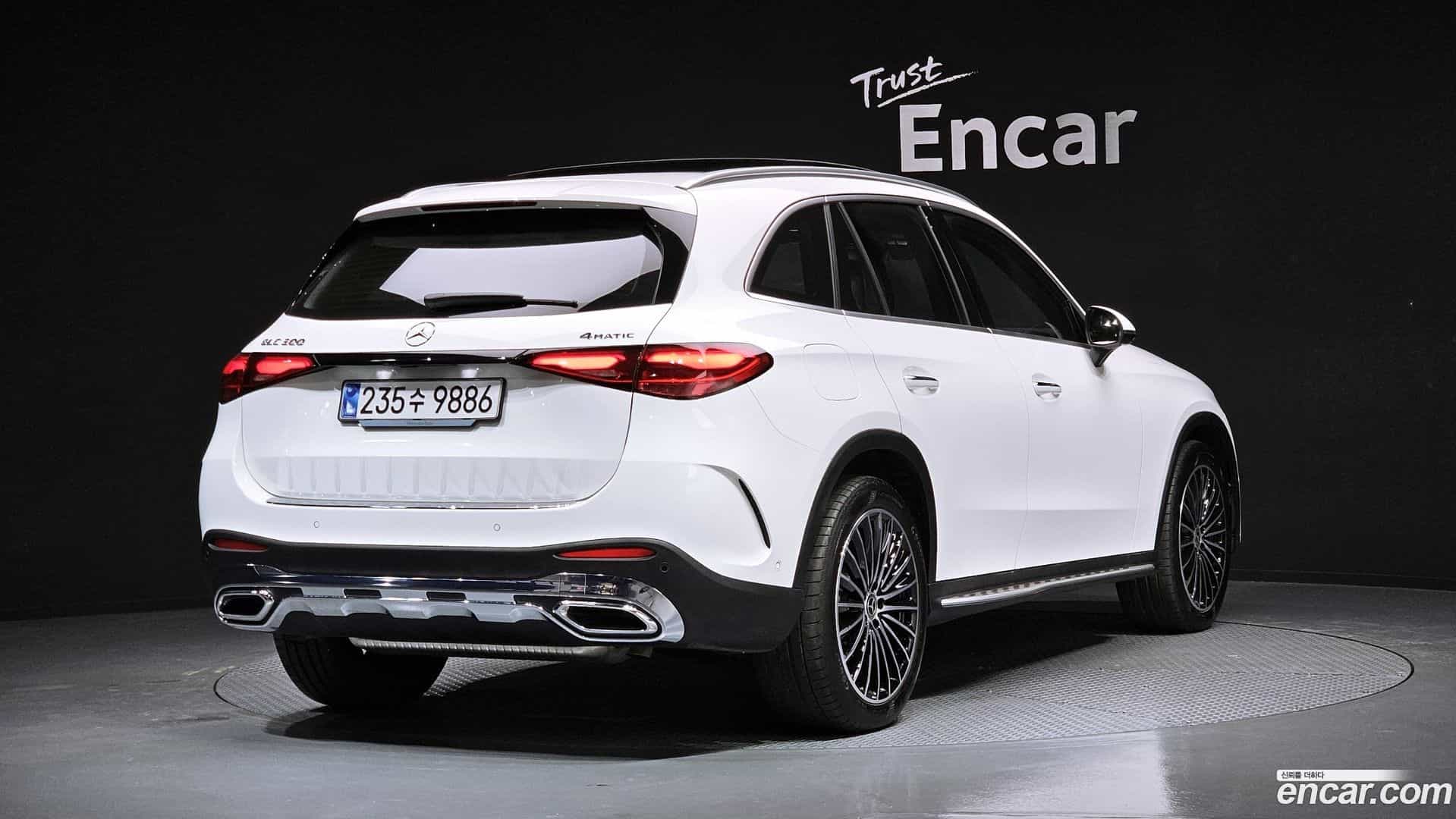 GLC-Class Mercedes-Benz 2025.4-OUTER-002