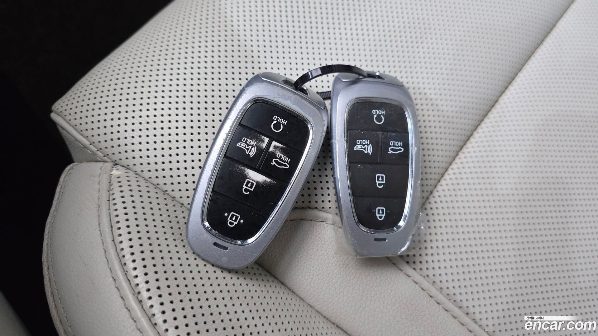 Main__Slider__Photo:Grandeur Hyundai 2022.2-17