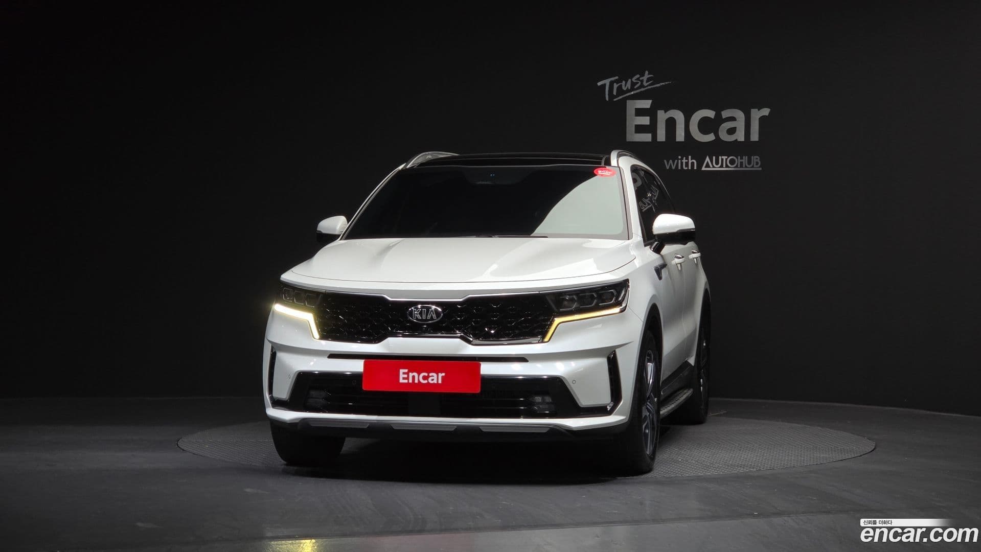 Main__Slider__Photo:Sorento Kia 2020.3-2