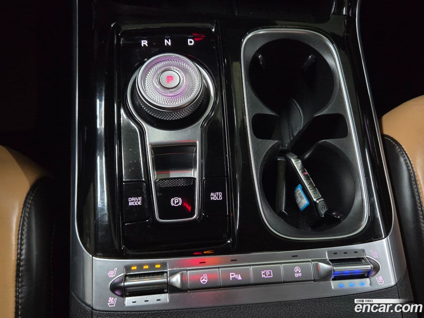 Main__Slider__Photo:Canival Kia 2020.7-14