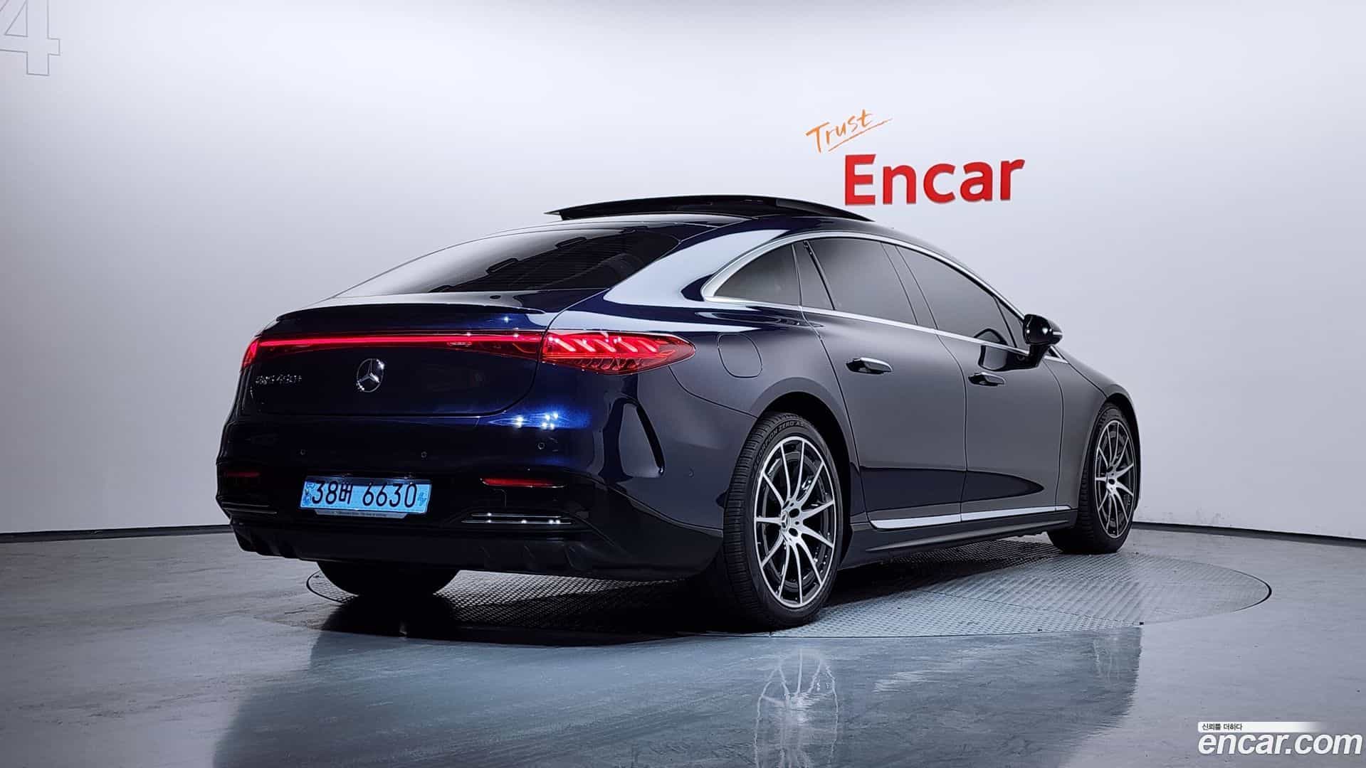 EQS Mercedes-Benz 2021.11-OUTER-002