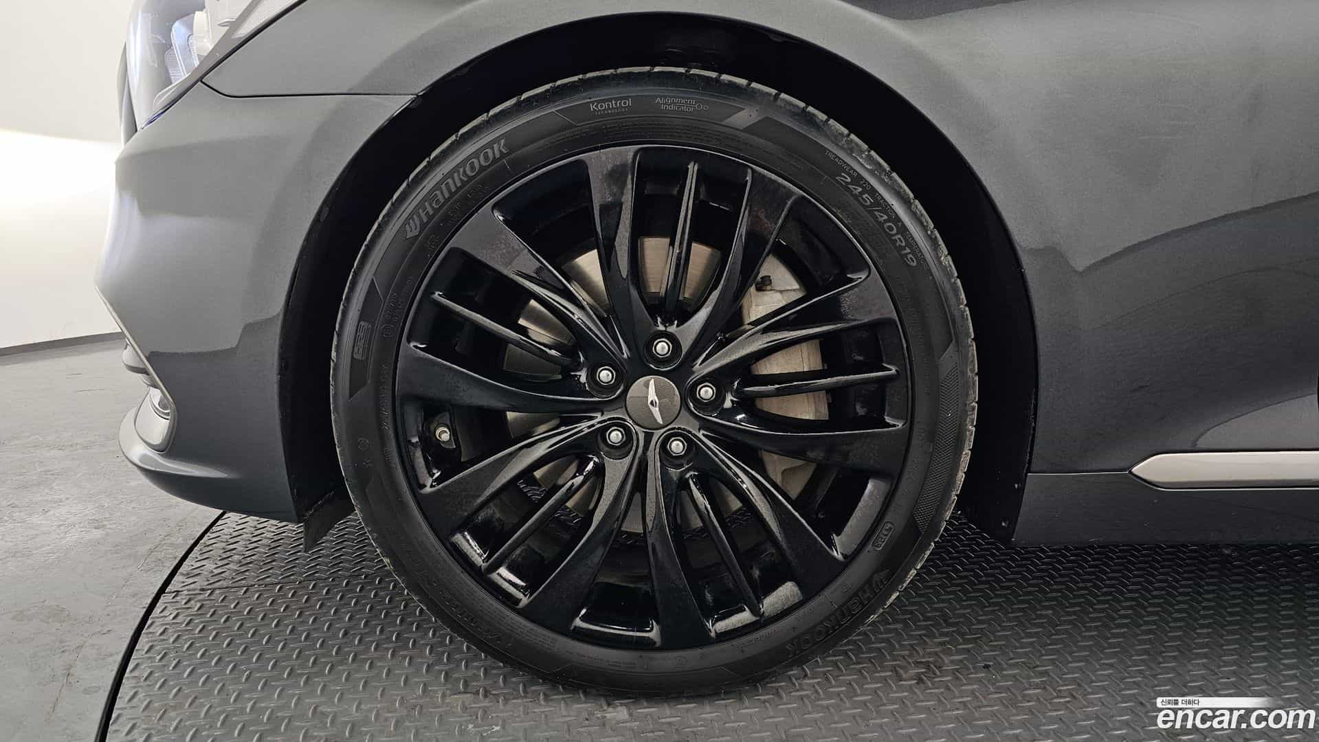 G80 Genesis 2018.9-OUTER-005