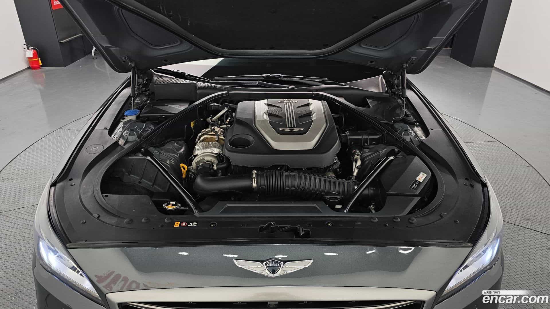 G80 Genesis 2018.9-INNER-006