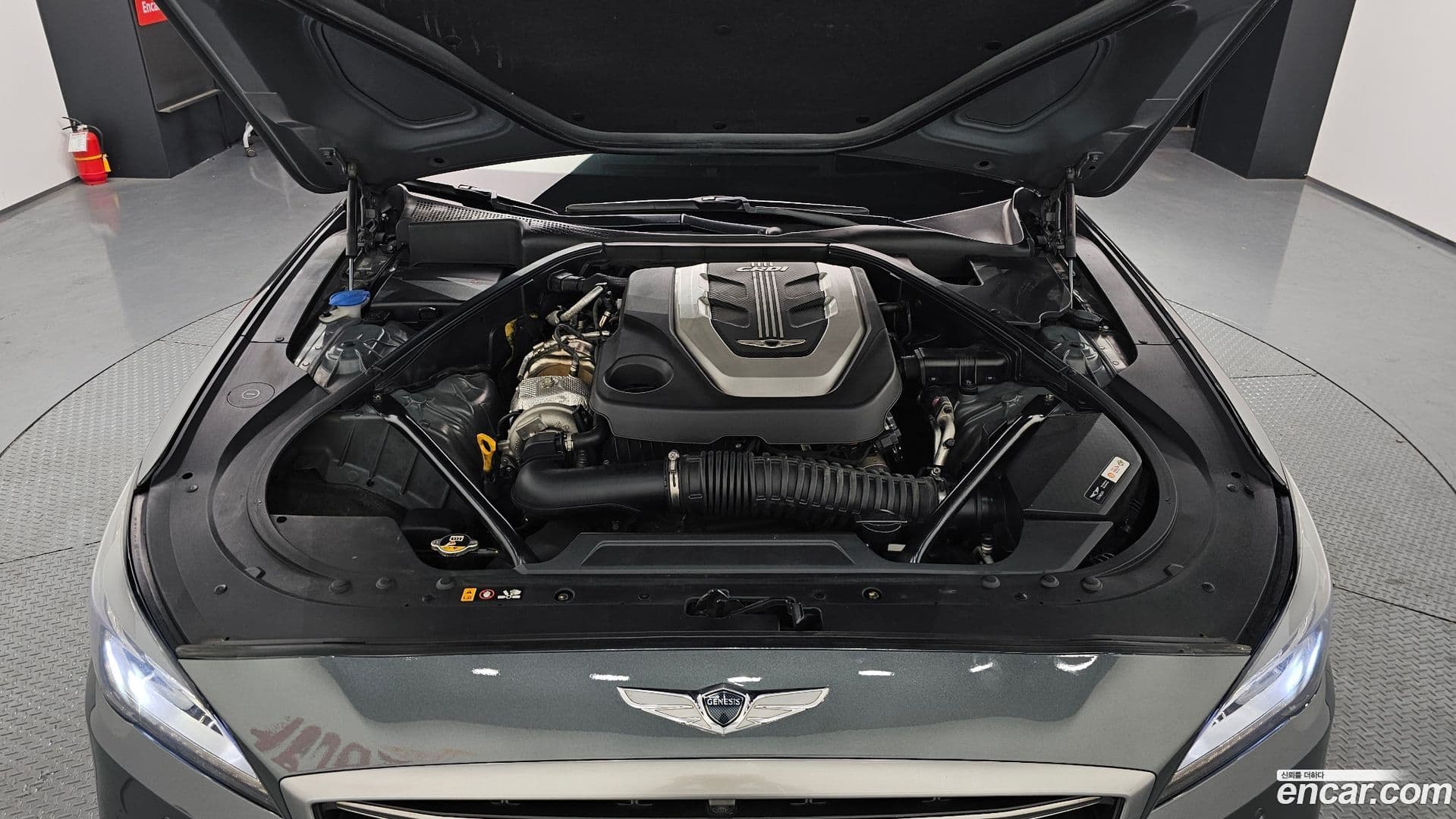 Main__Slider__Photo:G80 Genesis 2018.9-5