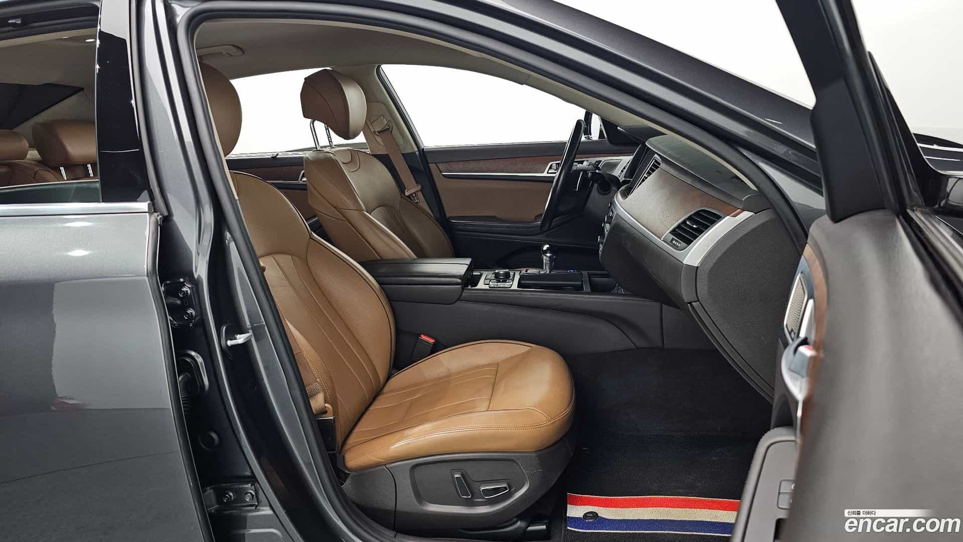 G80 Genesis 2018.9-INNER-010