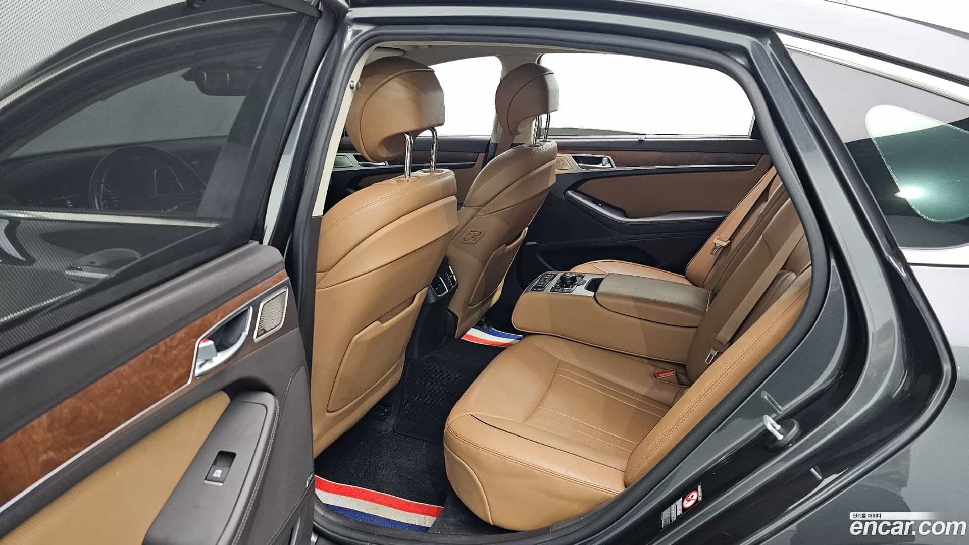 G80 Genesis 2018.9-OPTION-016