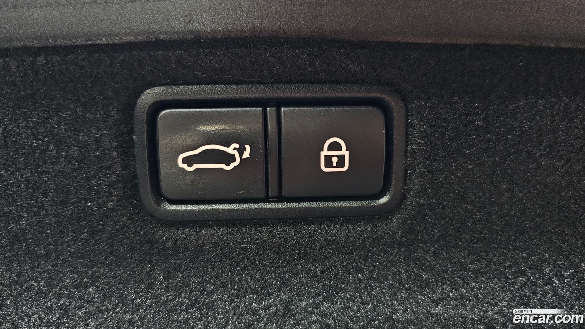 Main__Slider__Photo:G80 Genesis 2018.9-19