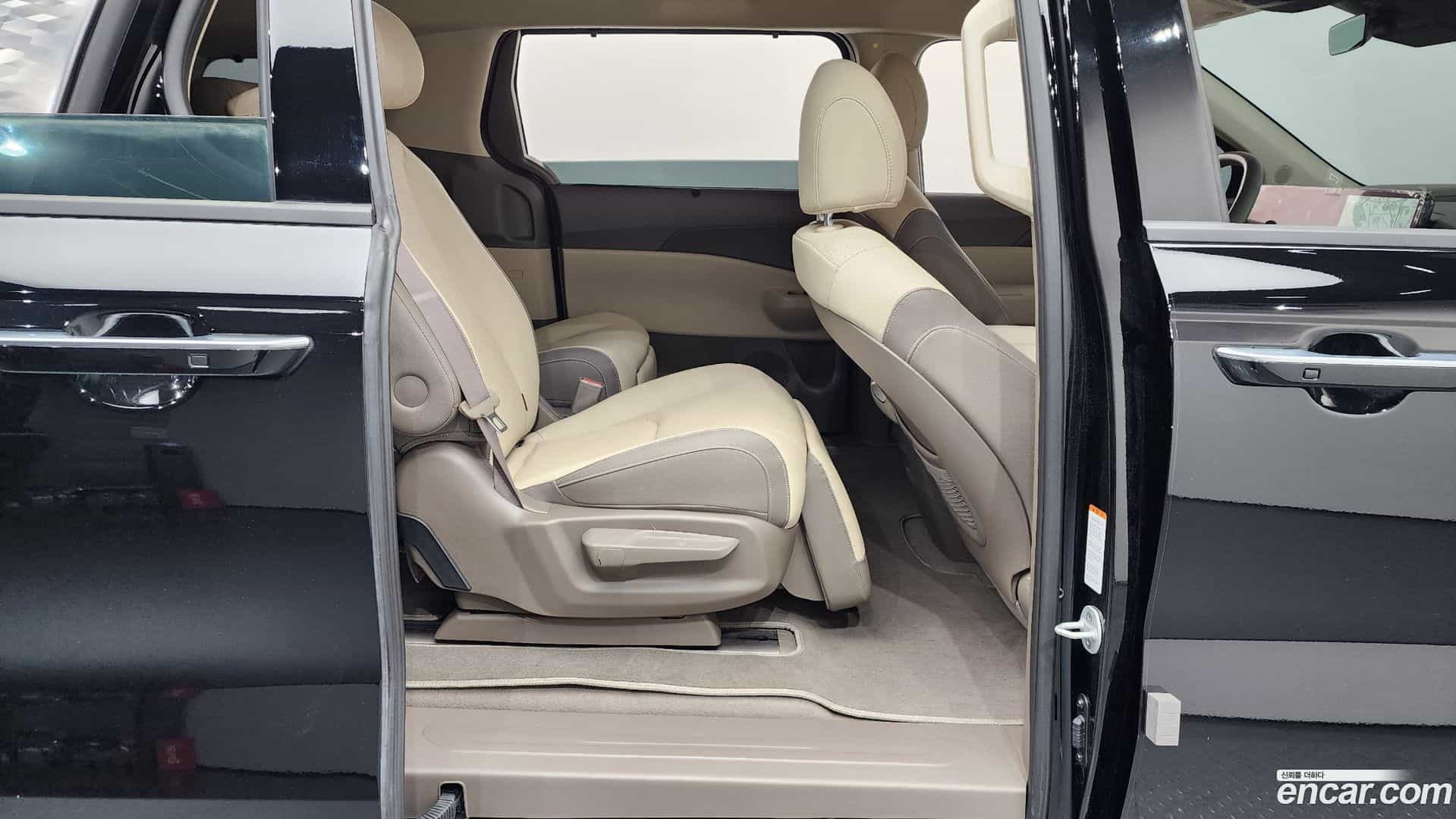 Canival Kia 2025.1-OPTION-016