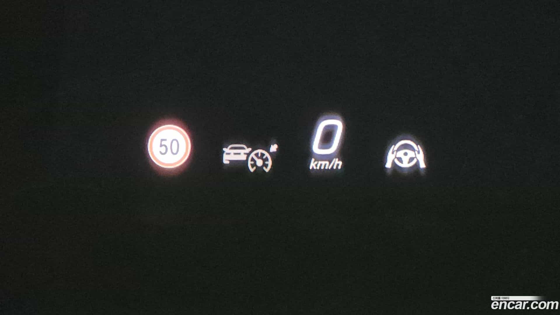 E-Class Mercedes-Benz 2025.7-OPTION-022