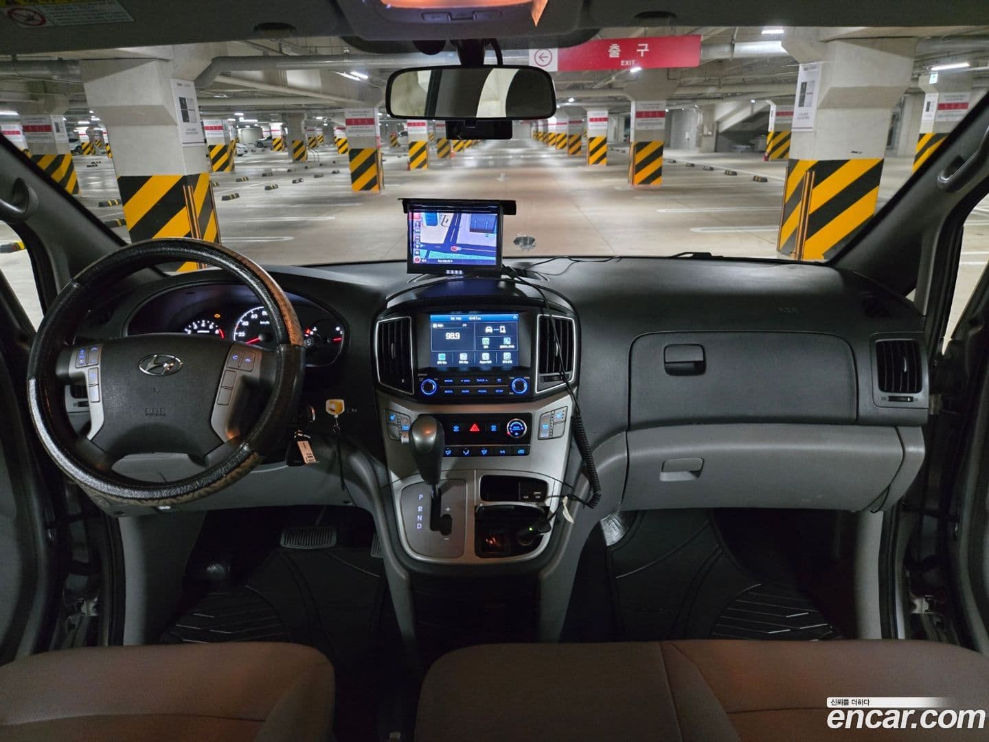 Main__Slider__Photo:Starex Hyundai 2019.9-6