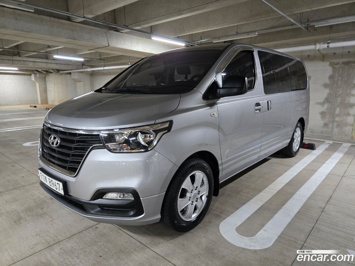 Main__Slider__Photo:Starex Hyundai 2019.9-17