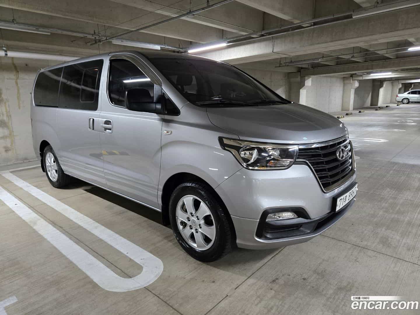 Starex Hyundai 2019.9-OPTION-023