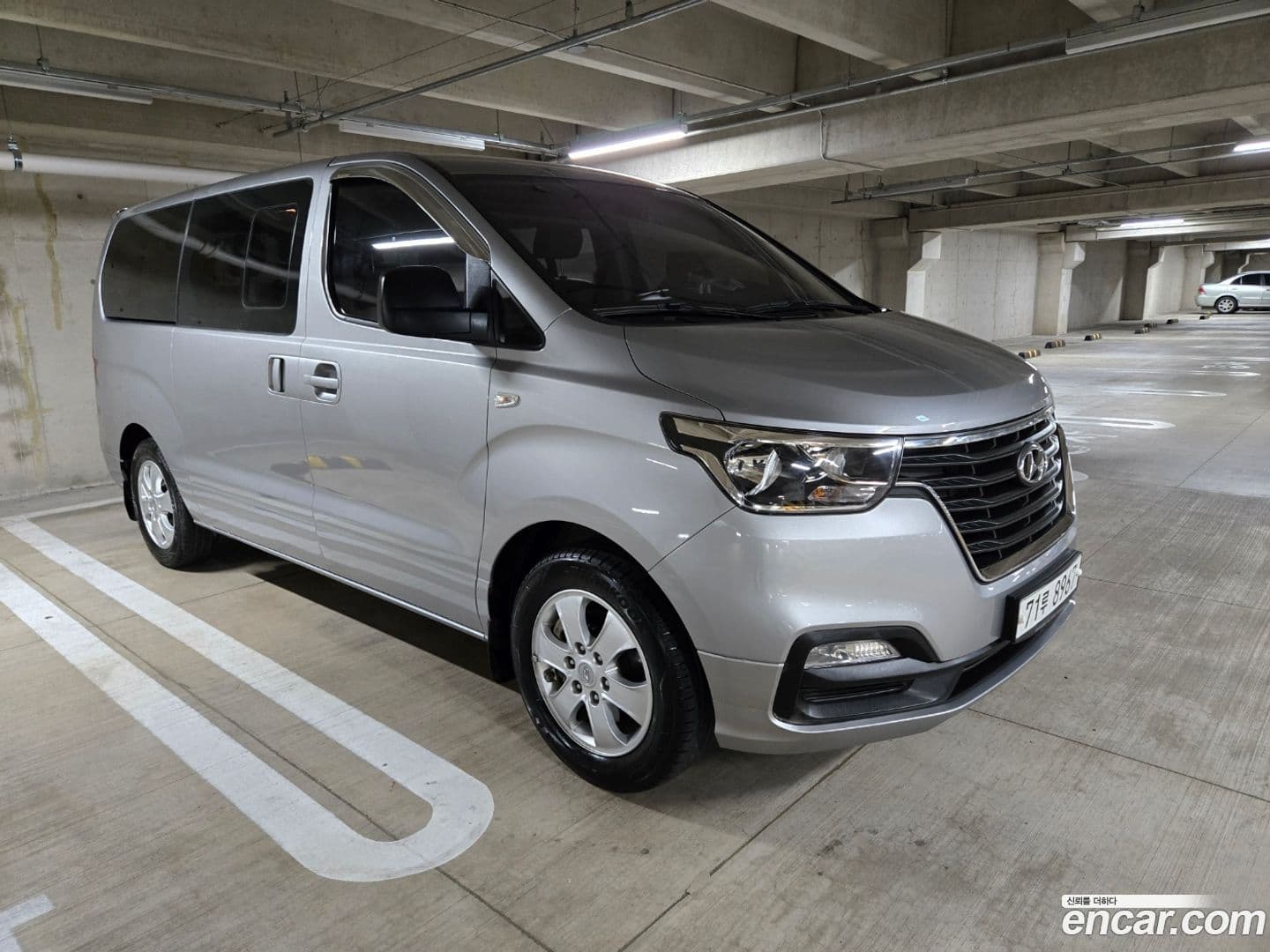 Main__Slider__Photo:Starex Hyundai 2019.9-18