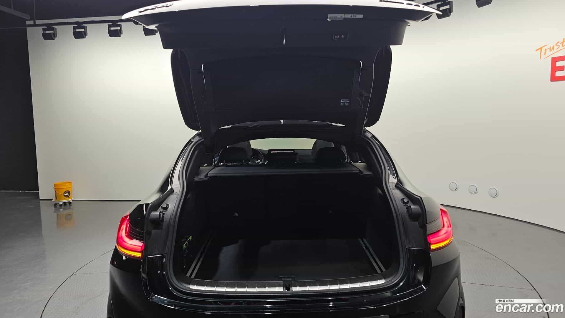 X4 BMW 2022.5-OPTION-024