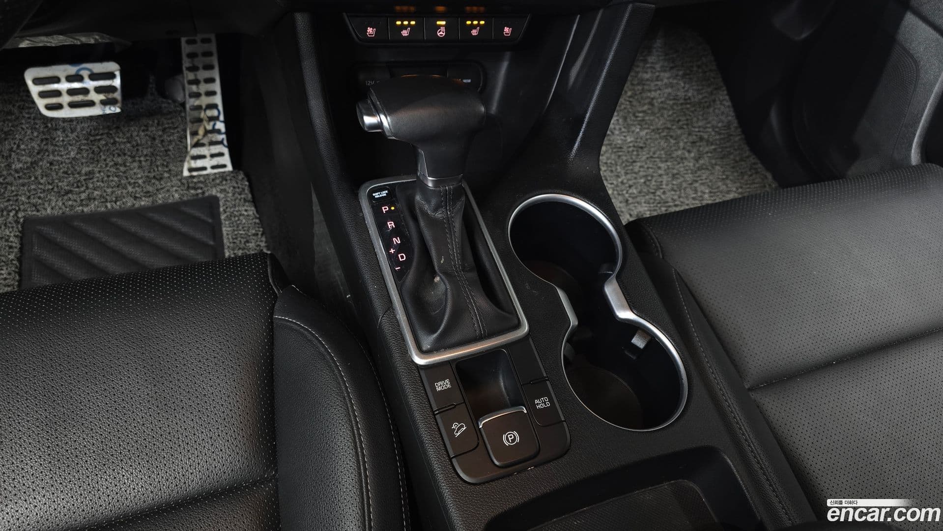 Main__Slider__Photo:Sportage Kia 2021.1-8