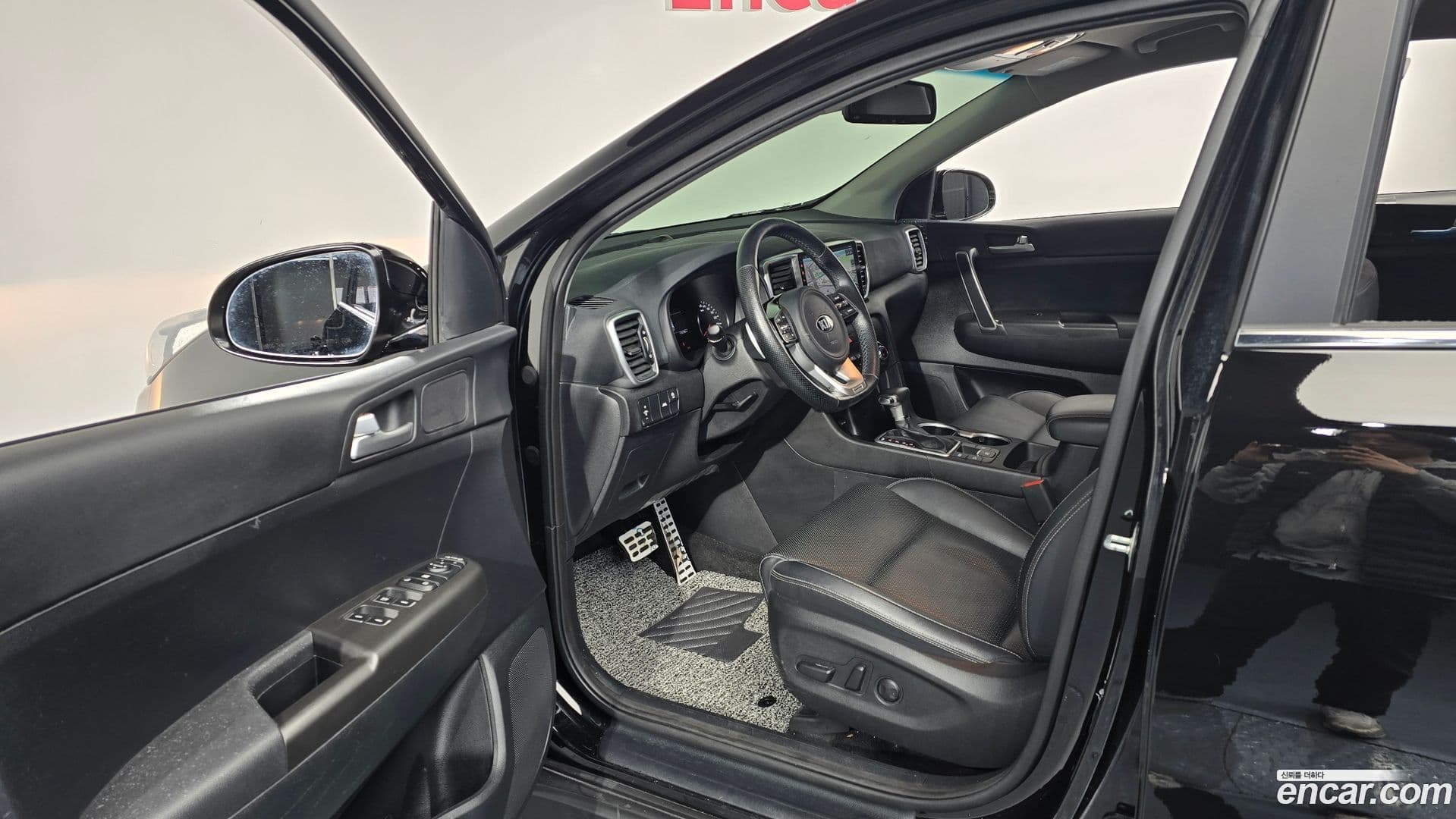 Main__Slider__Photo:Sportage Kia 2021.1-9