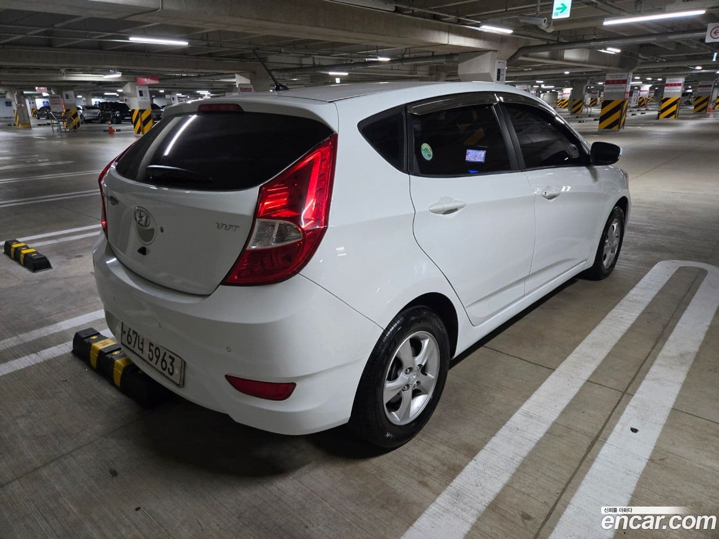 Main__Slider__Photo:Accent Hyundai 2011.6-18