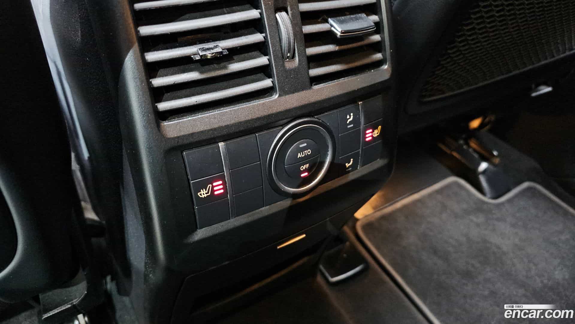 GLE-Class Mercedes-Benz 2018.8-OPTION-022