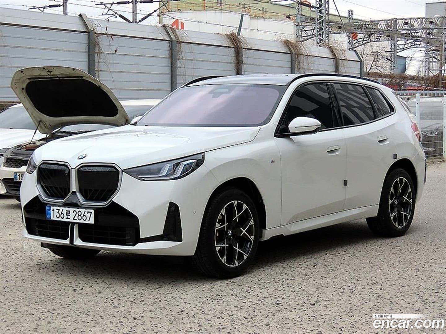 Main__Slider__Photo:X3 BMW 2025.4-0