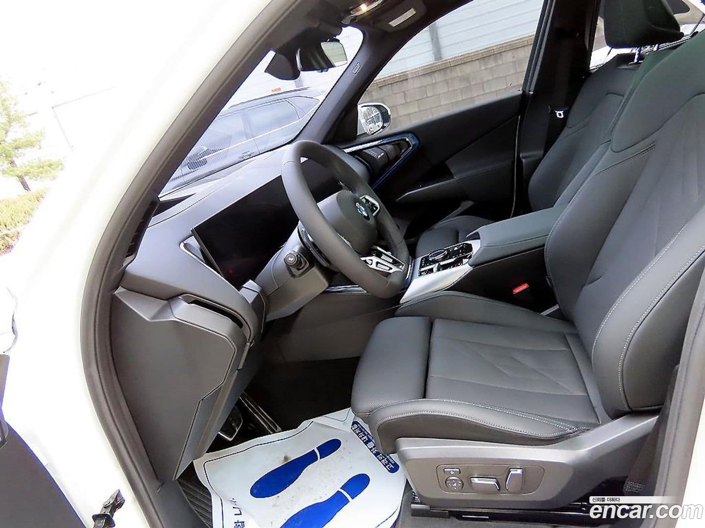 Main__Slider__Photo:X3 BMW 2025.4-4