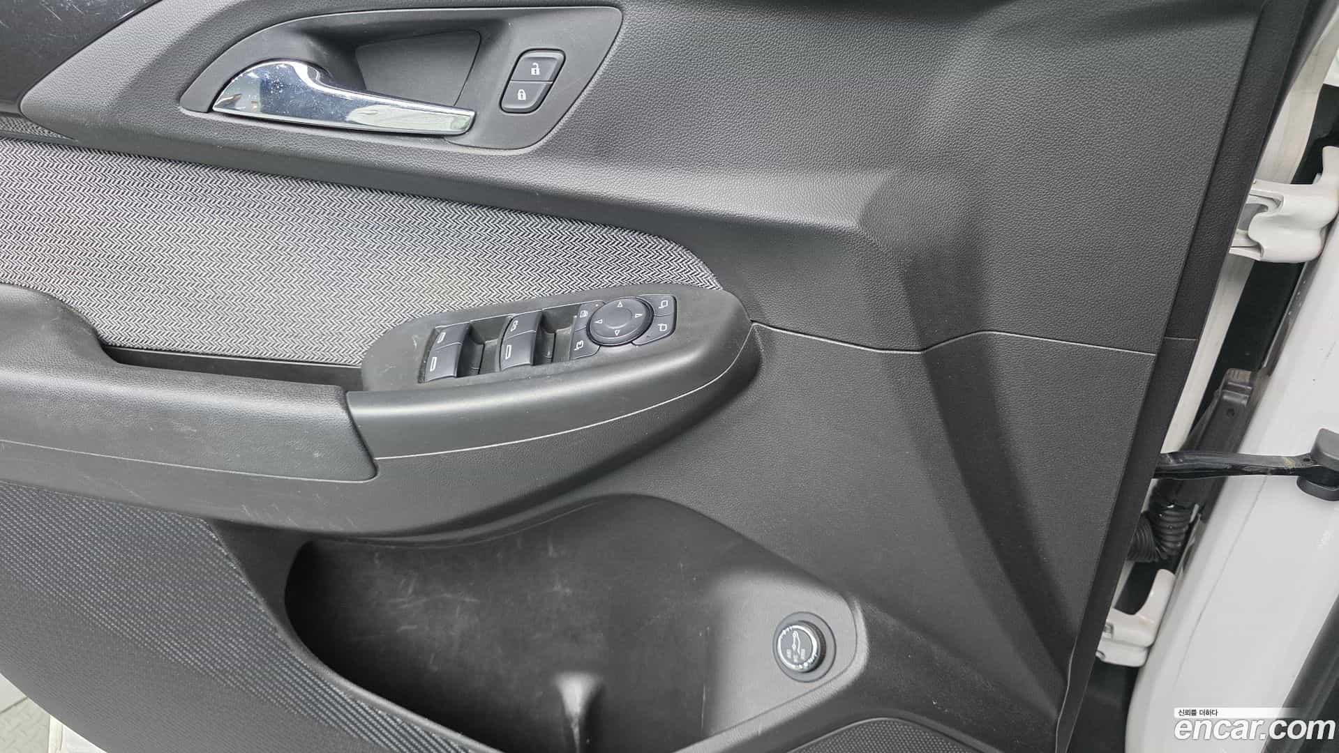 Trailblazer ChevroletGMDaewoo 2021.0-OPTION-016