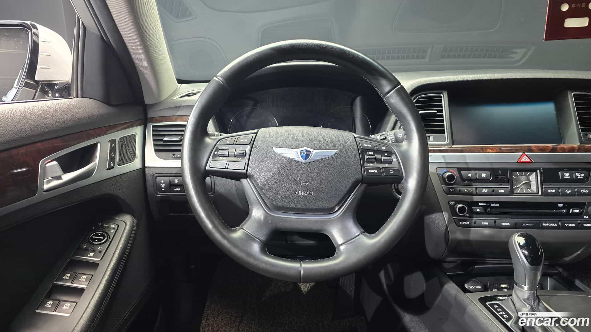 Genesis Hyundai 2014.11-OPTION-017