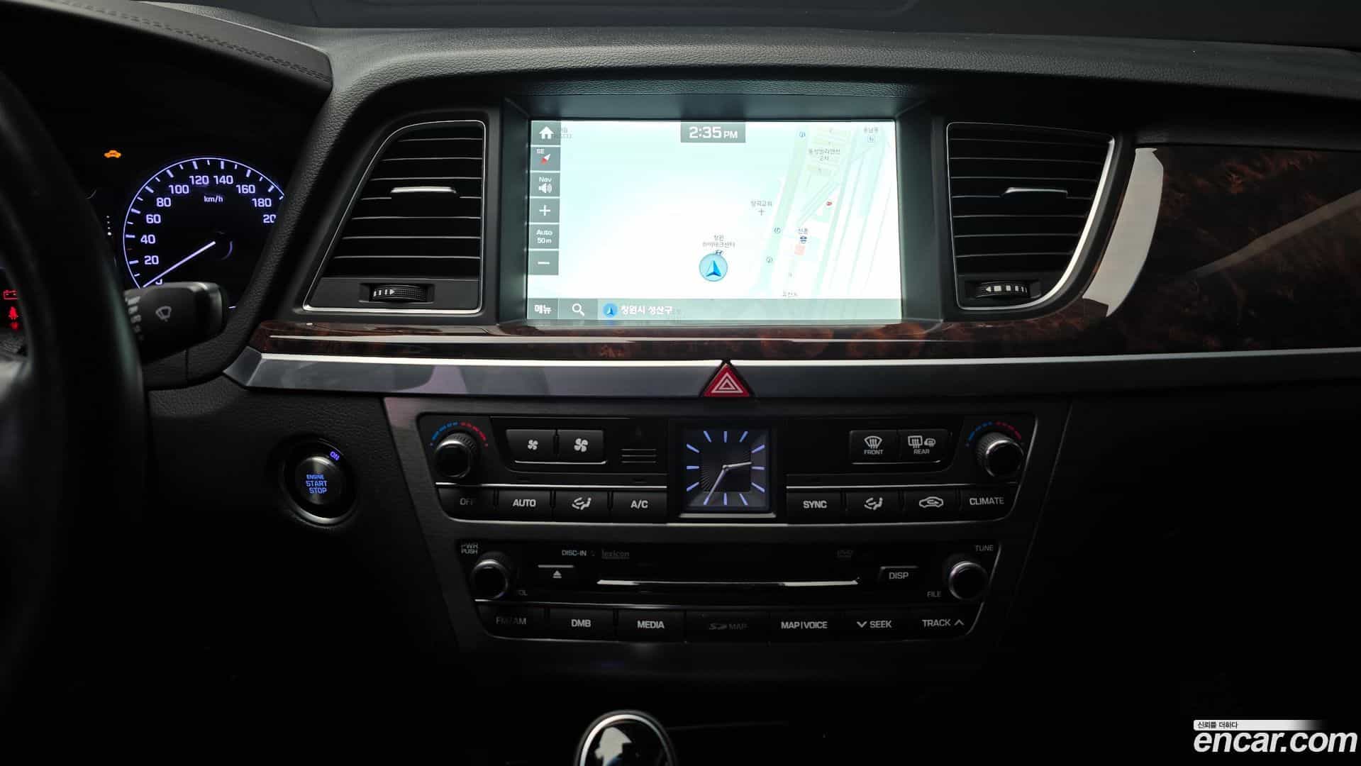 Genesis Hyundai 2014.11-OPTION-018