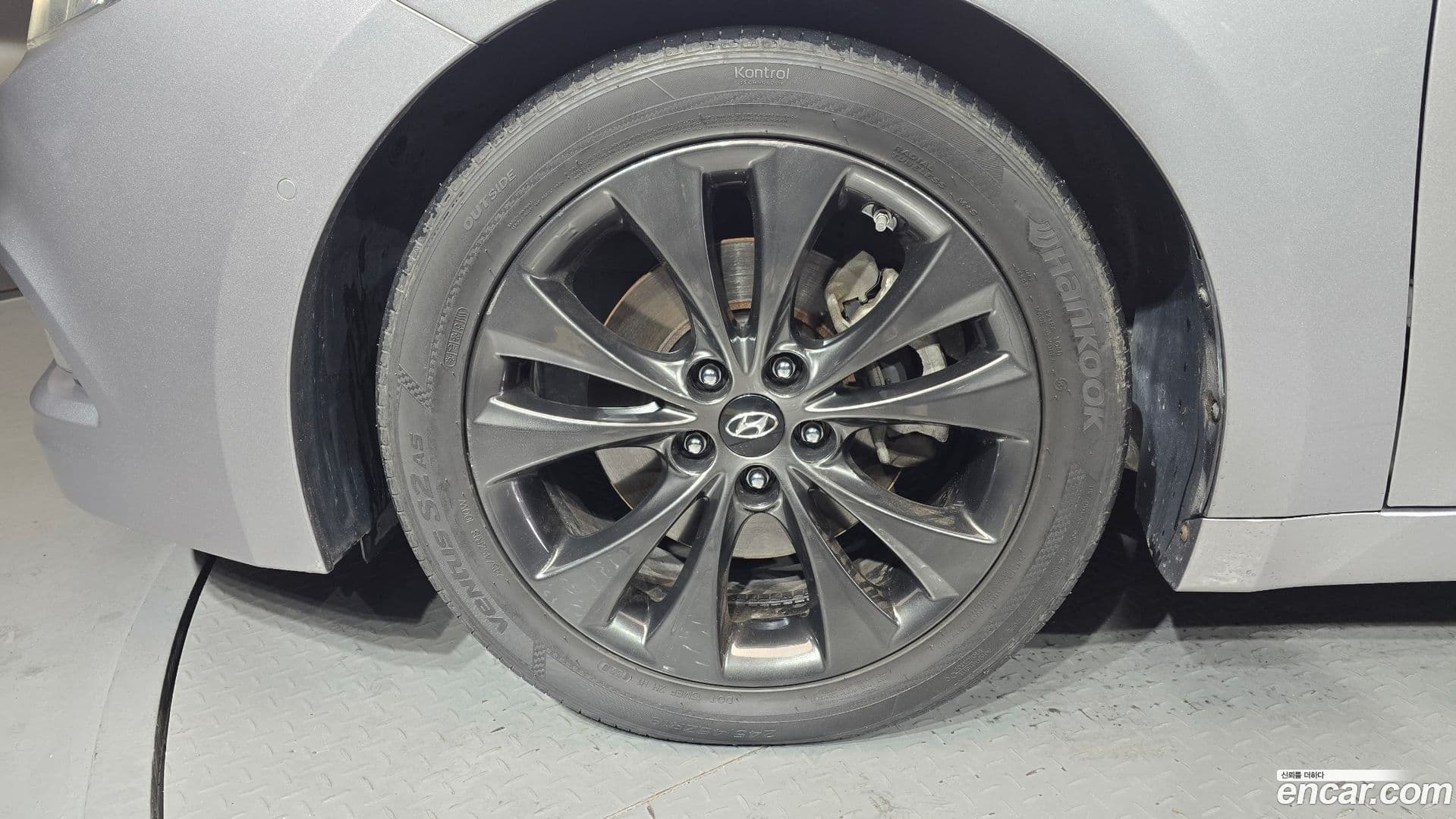 Main__Slider__Photo:Grandeur Hyundai 2011.2-4