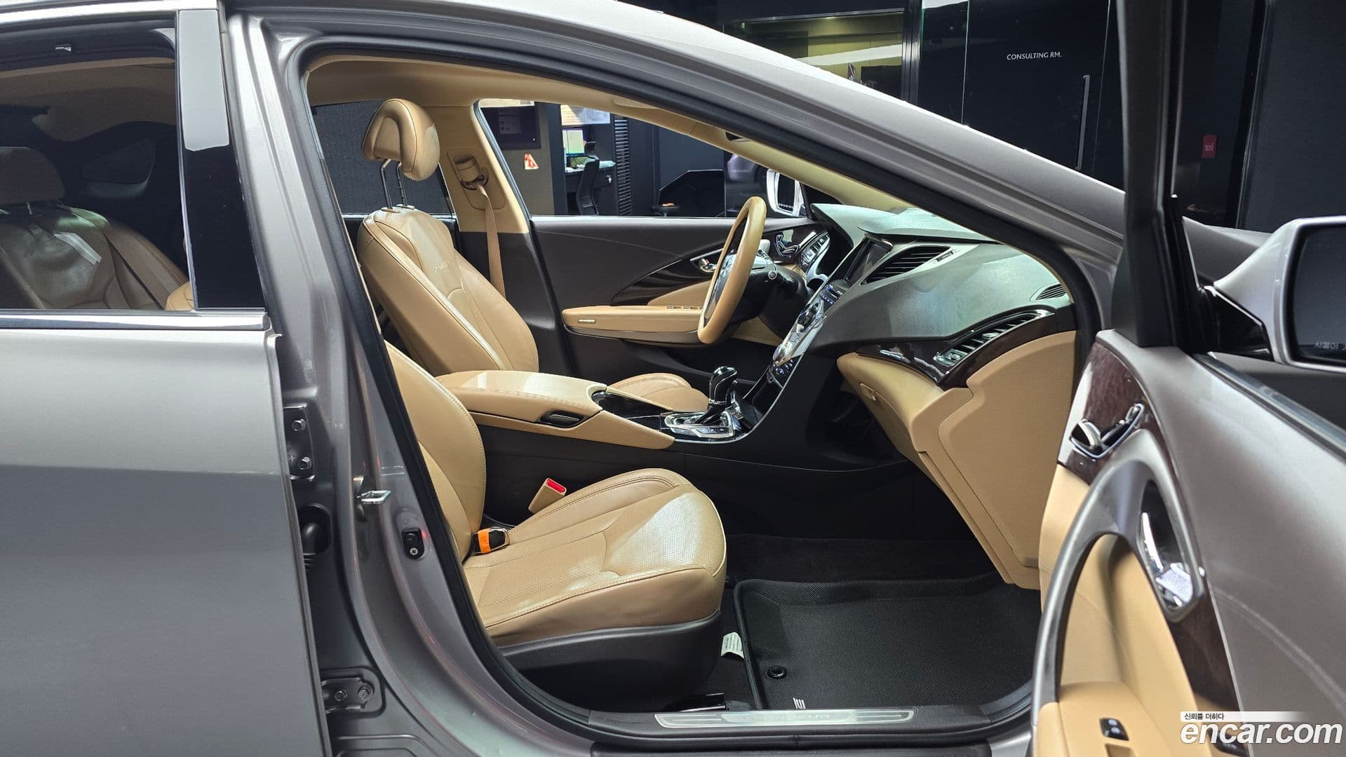 Main__Slider__Photo:Grandeur Hyundai 2011.2-10