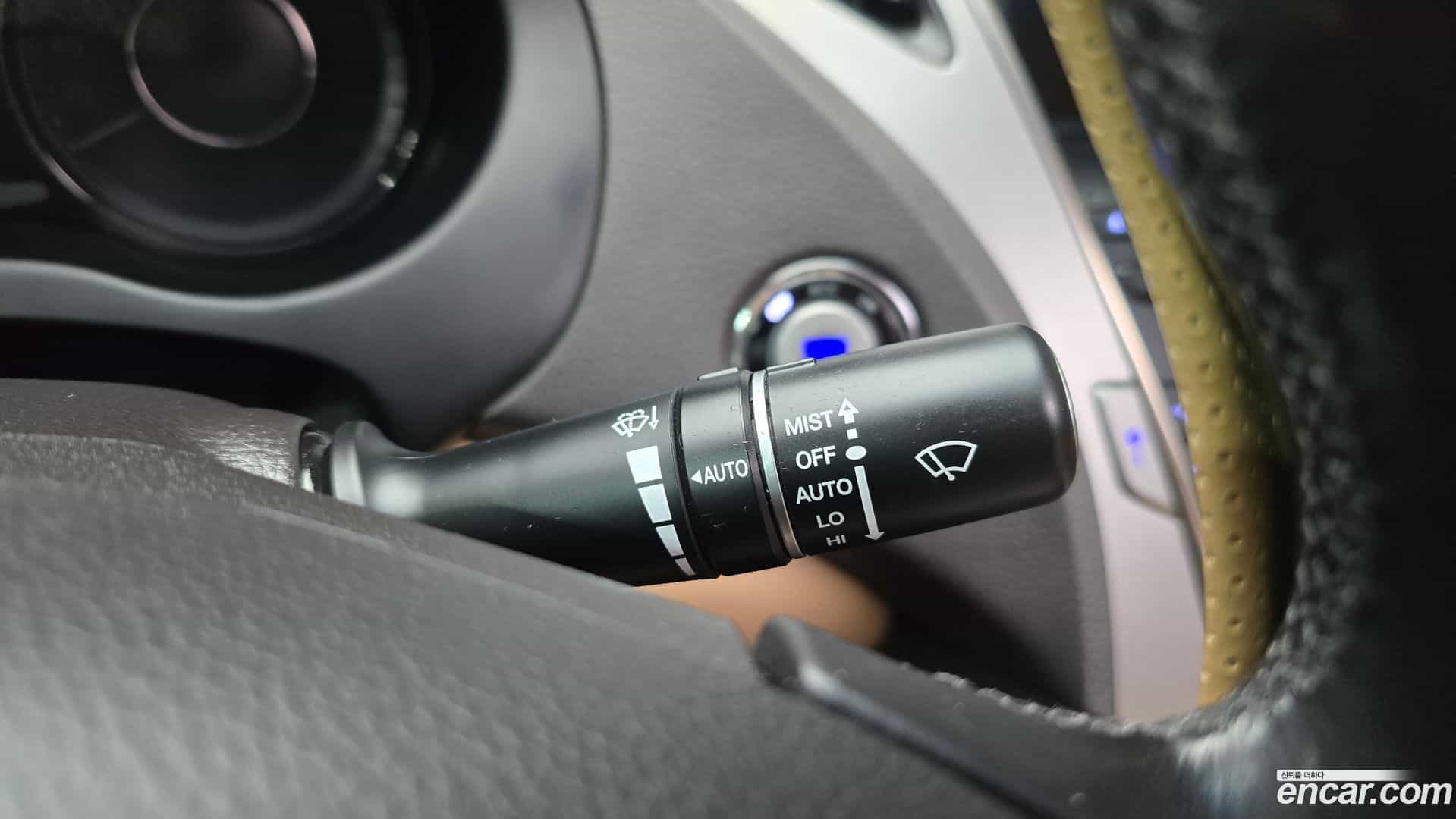 Grandeur Hyundai 2011.2-OPTION-021