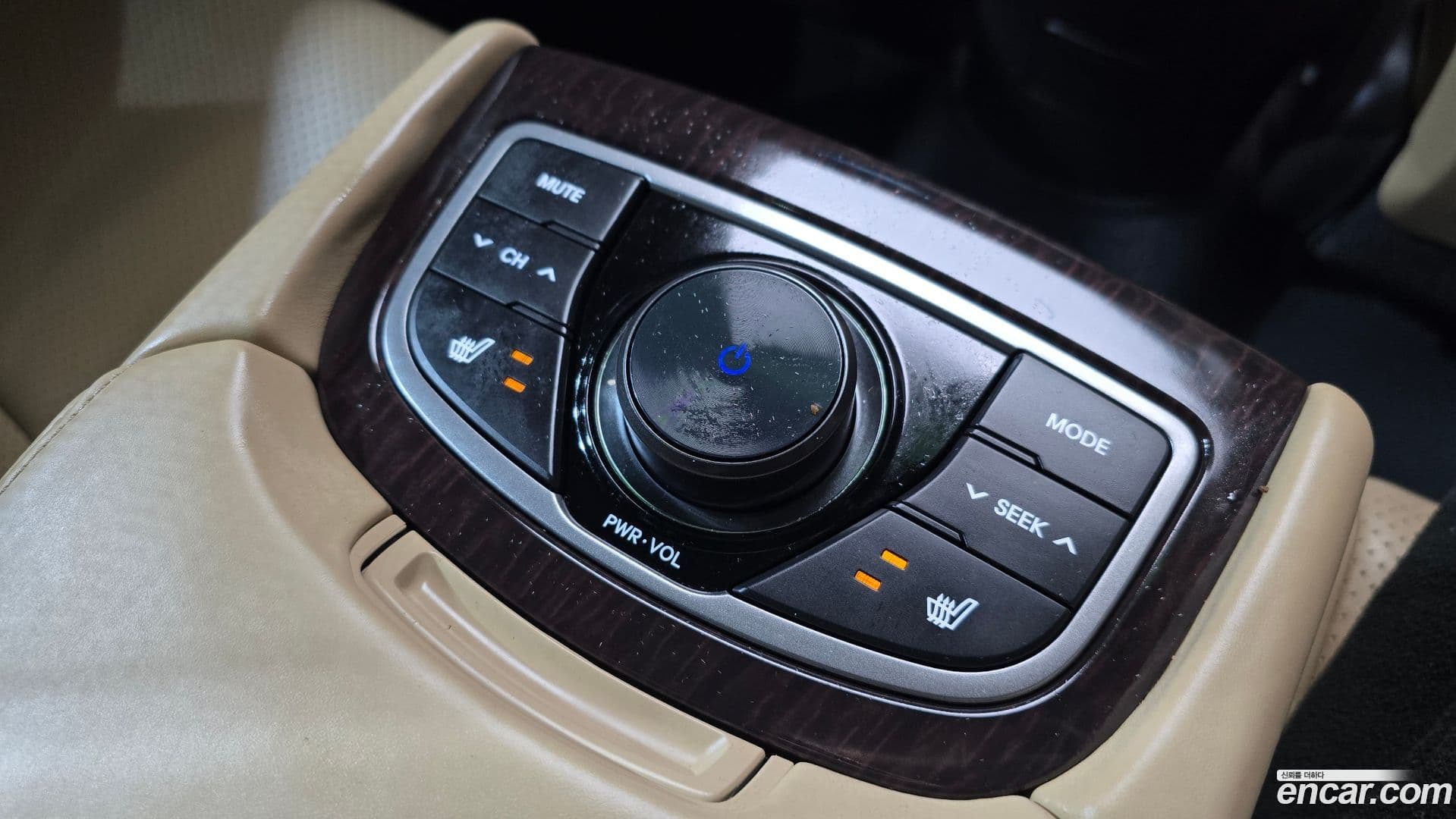 Main__Slider__Photo:Grandeur Hyundai 2011.2-17