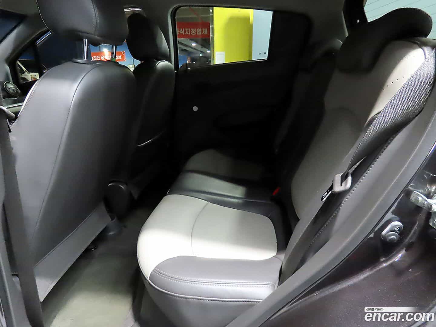 Spark Chevrolet 2013.11-INNER-007