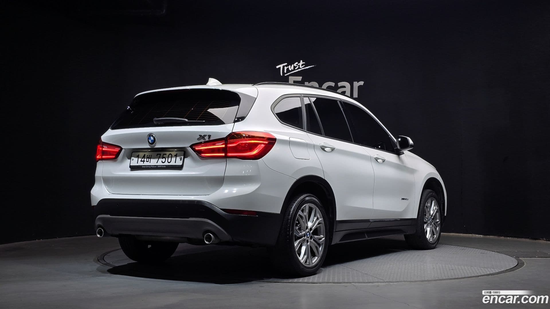 Main__Slider__Photo:X1 BMW 2018.9-1