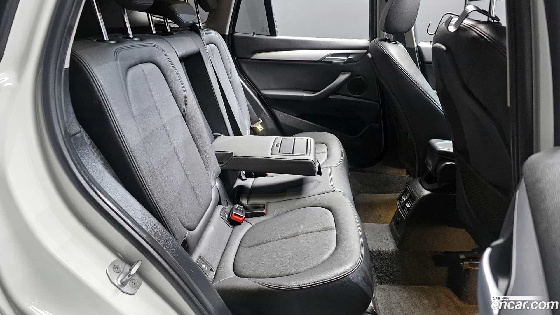 X1 BMW 2018.9-OPTION-016