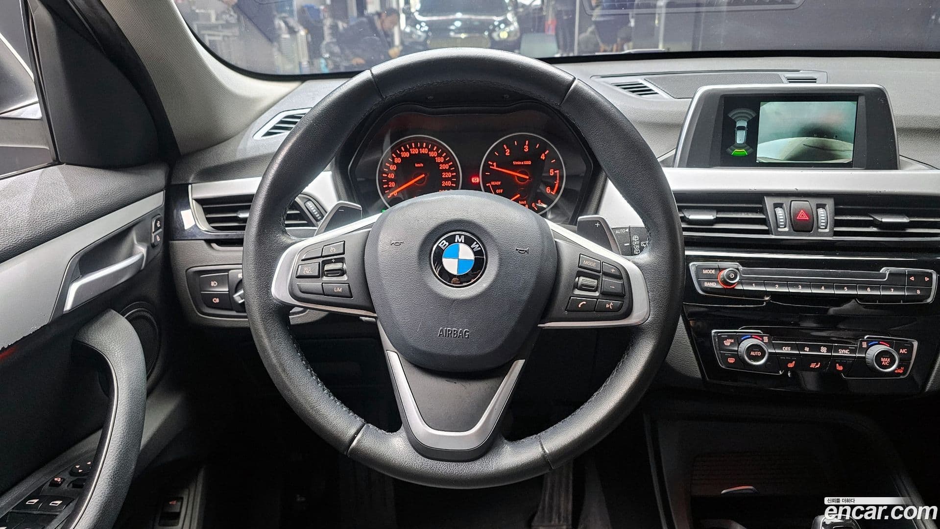 Main__Slider__Photo:X1 BMW 2018.9-13