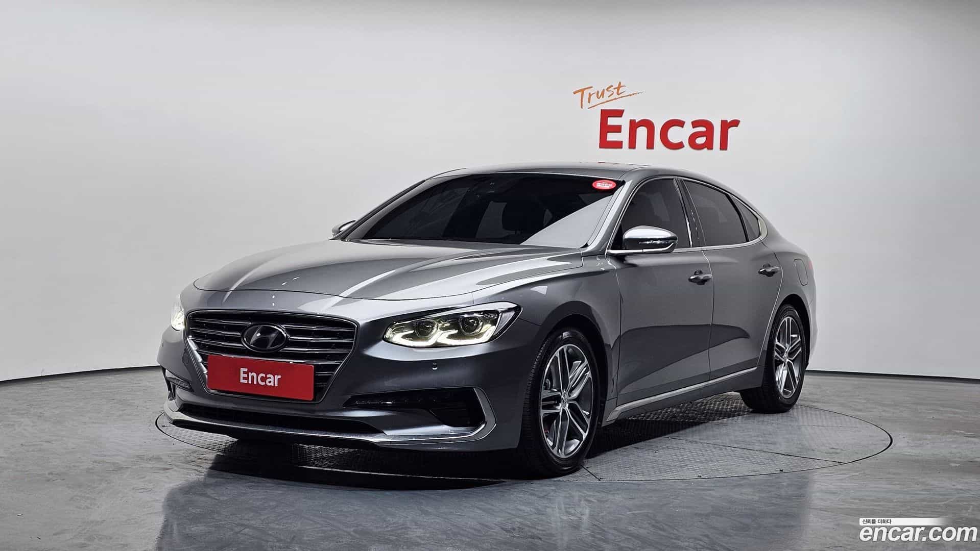 Grandeur Hyundai 2017.5-OUTER-001