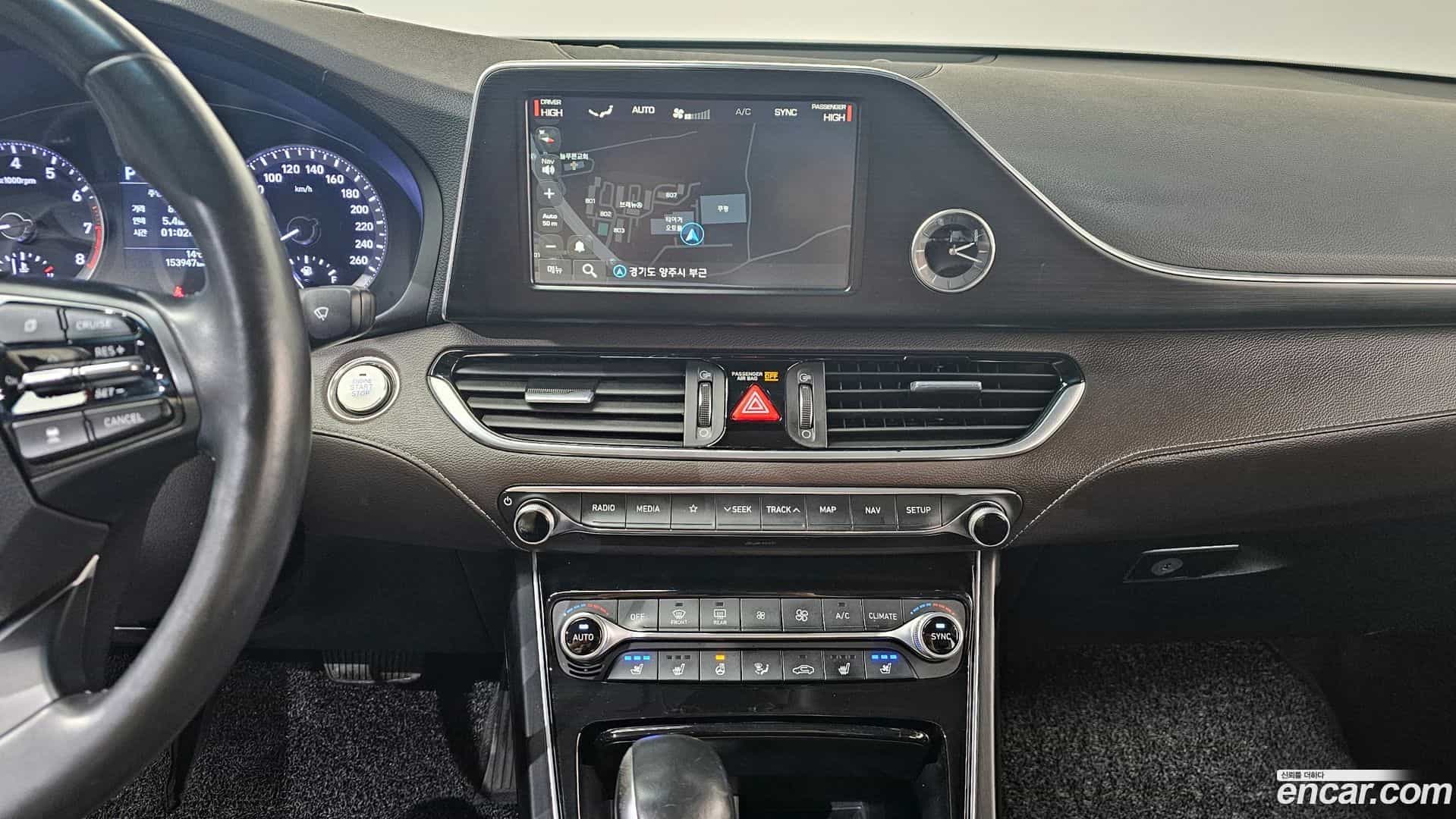 Grandeur Hyundai 2017.5-OPTION-018