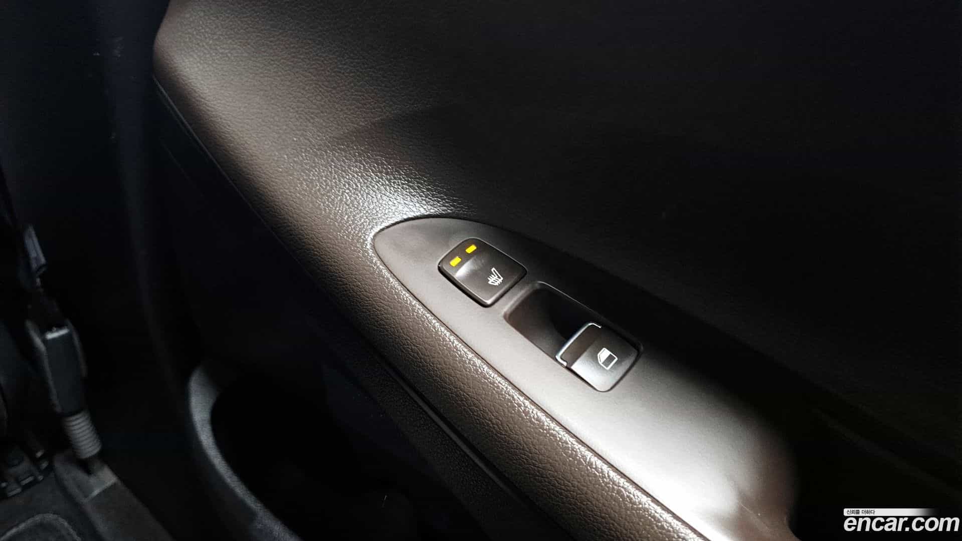 Grandeur Hyundai 2017.5-OPTION-023